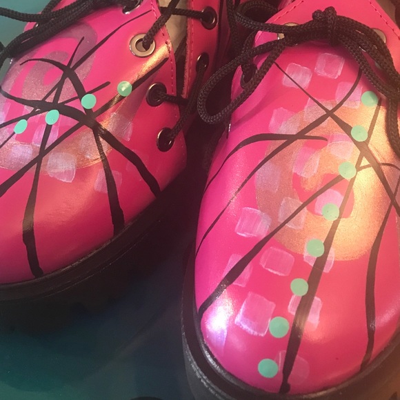 Handmade, HandPainted lace up booties - Picture 10 of 14